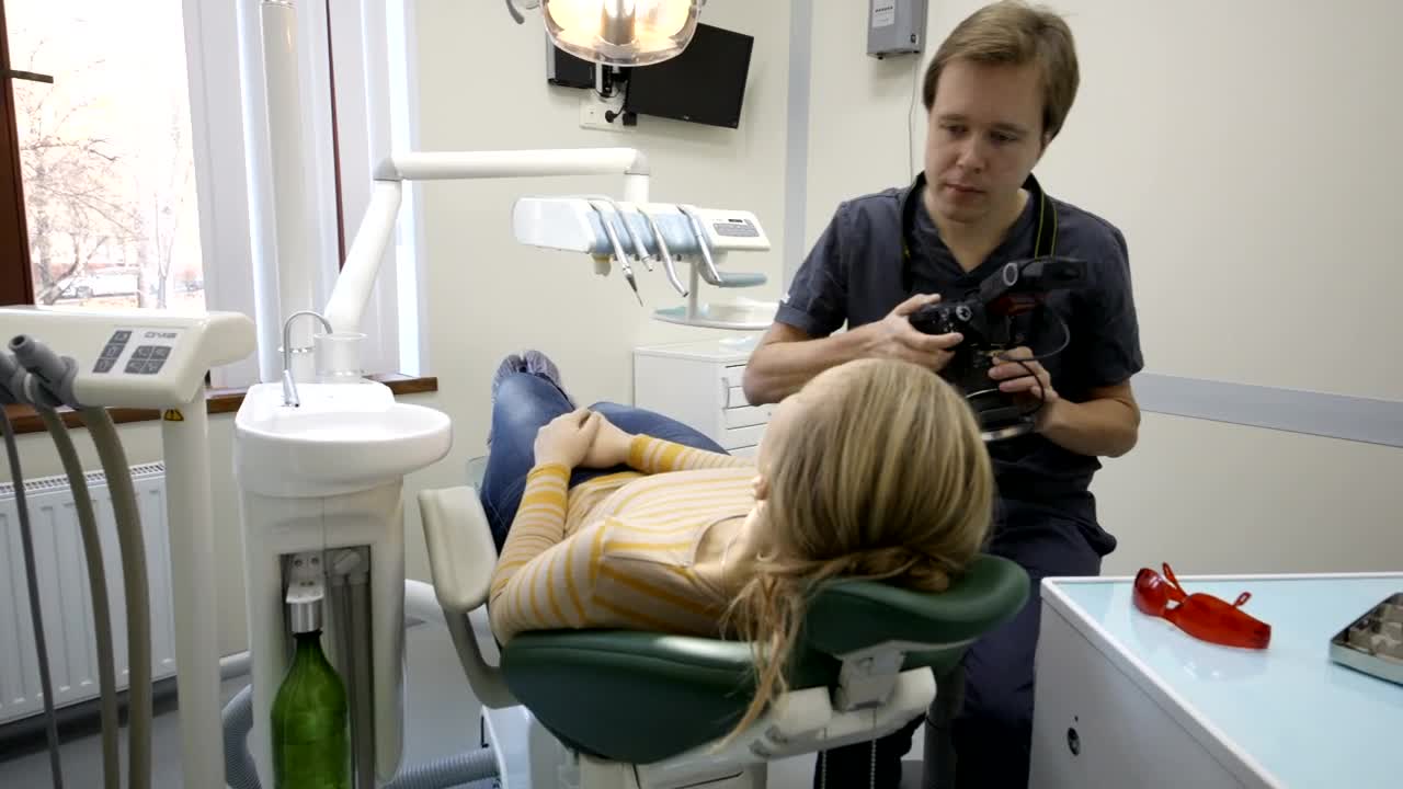 Stock Video Dentist Taking Photos Live Wallpaper For PC