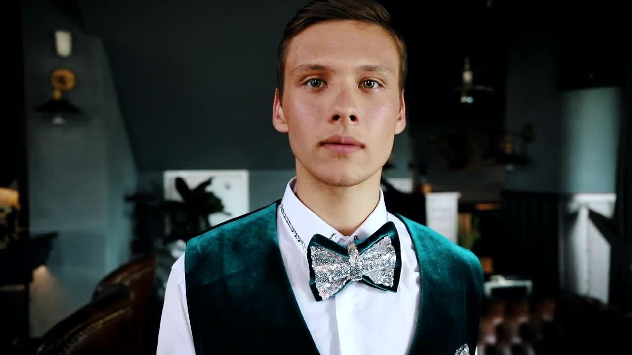 Stock Video Dancer Walking And Saying Goodbye Facing The Lens Live Wallpaper For PC