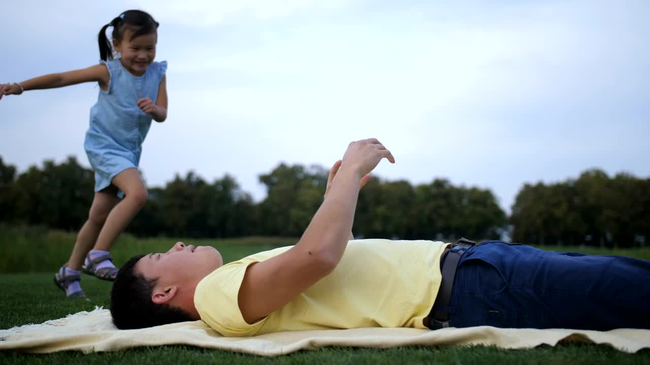 Stock Video Dad Playing With His Child At The Park Live Wallpaper For PC