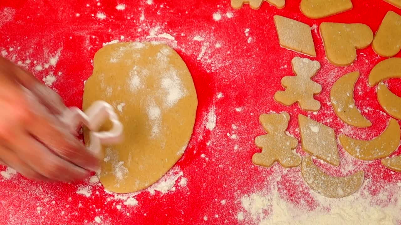 Stock Video Cutting Cookies Dough Live Wallpaper For PC