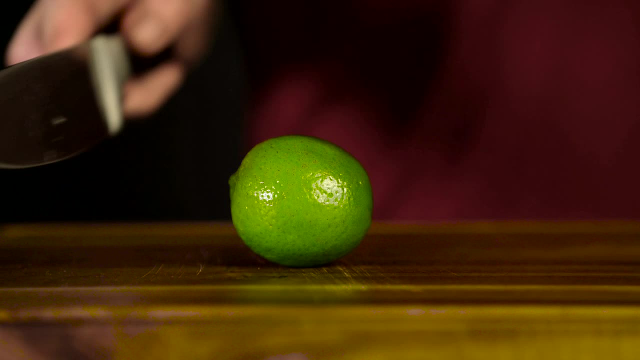 Stock Video Cutting A Lime In Half For Drinks Live Wallpaper For PC