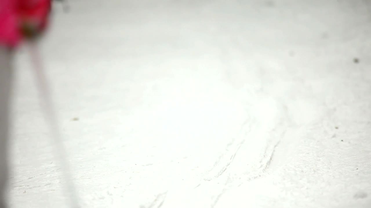 Stock Video Couple Skiing In The Snow Live Wallpaper For PC