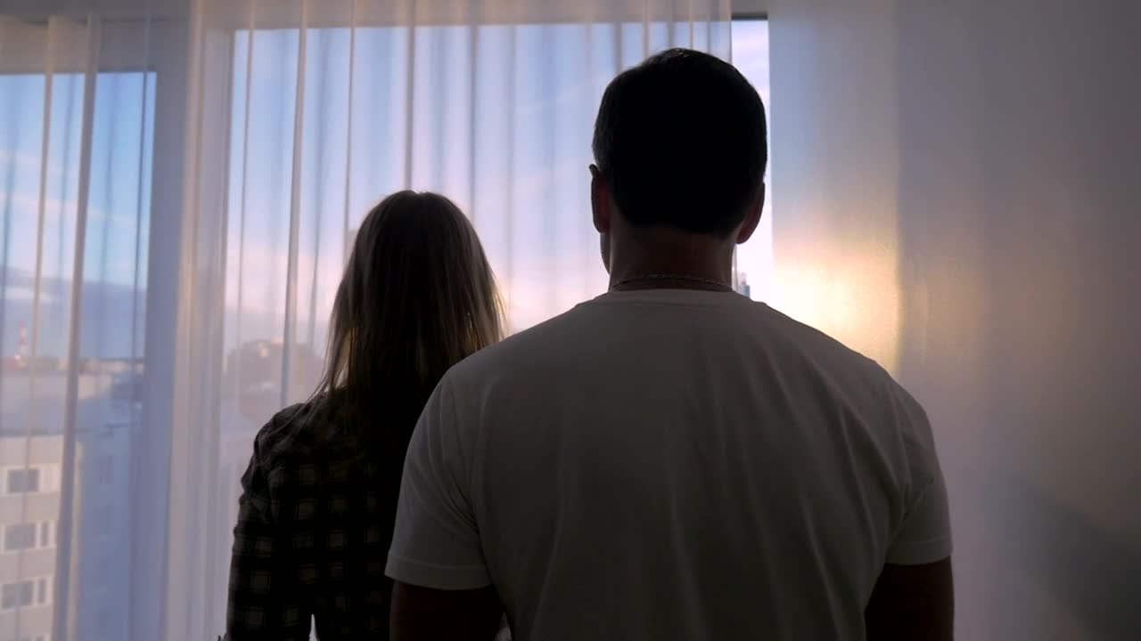 Stock Video Couple Looking Out Over A Large City Live Wallpaper For PC