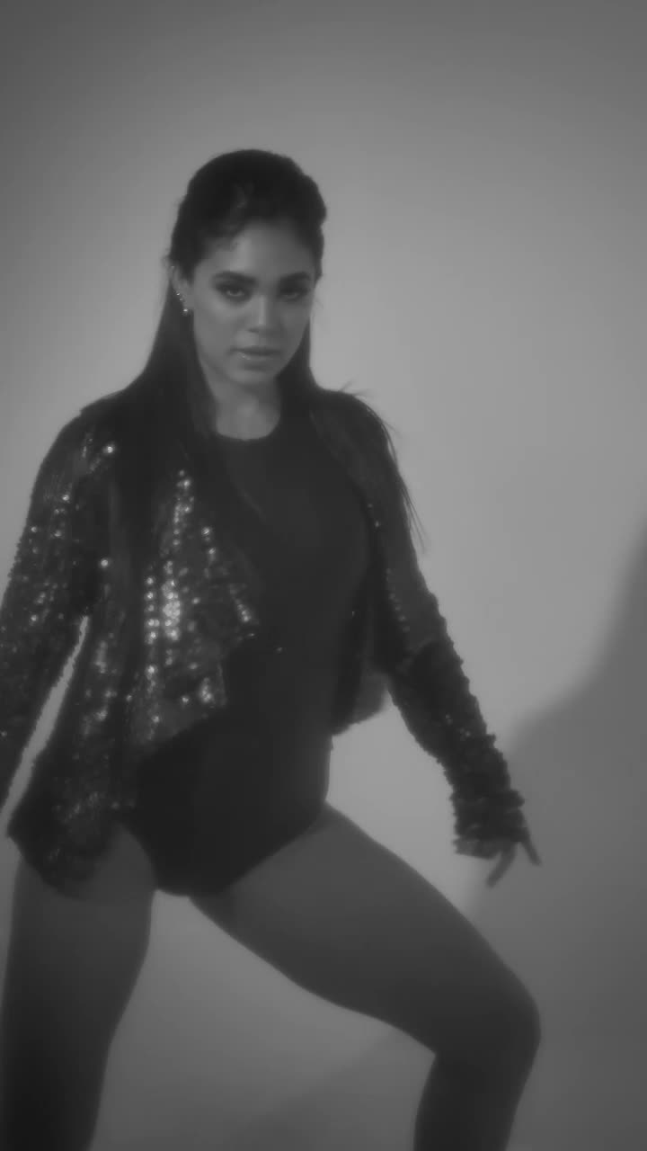 Stock Video Contemporary Choreography By An Expert Dancer Live Wallpaper For PC