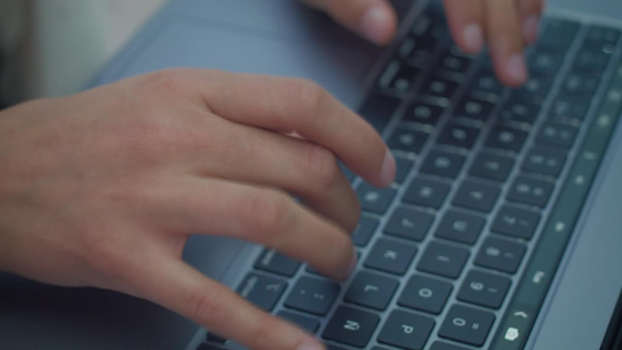 Stock Video Concentrated Woman Working In Front Of The Computer Live Wallpaper For PC