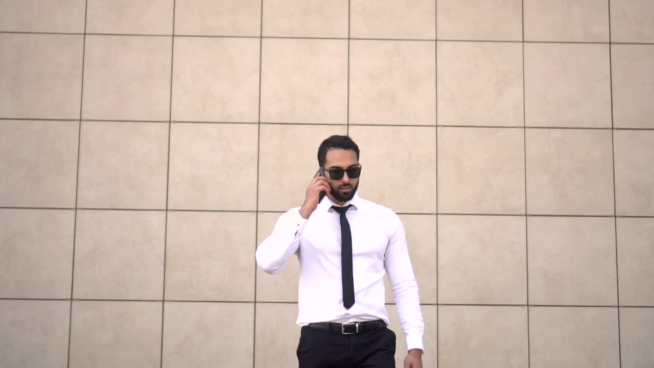 Stock Video Entrepreneur Man Talking On Cell Phone Live Wallpaper For PC