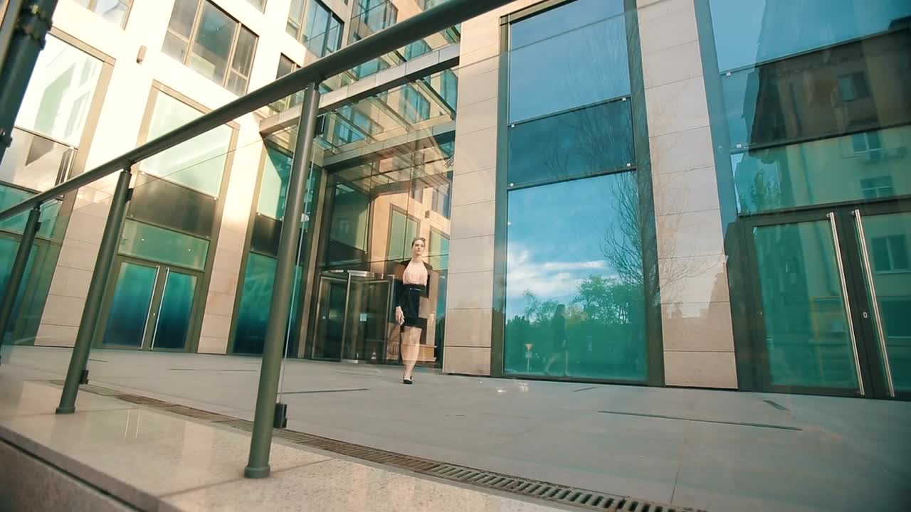 Stock Video Entrepreneur Going Out To Make A Call Live Wallpaper For PC
