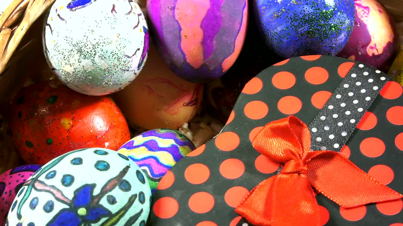 Stock Video Easter Gift Surrounded By Colorful Eggs Live Wallpaper For PC