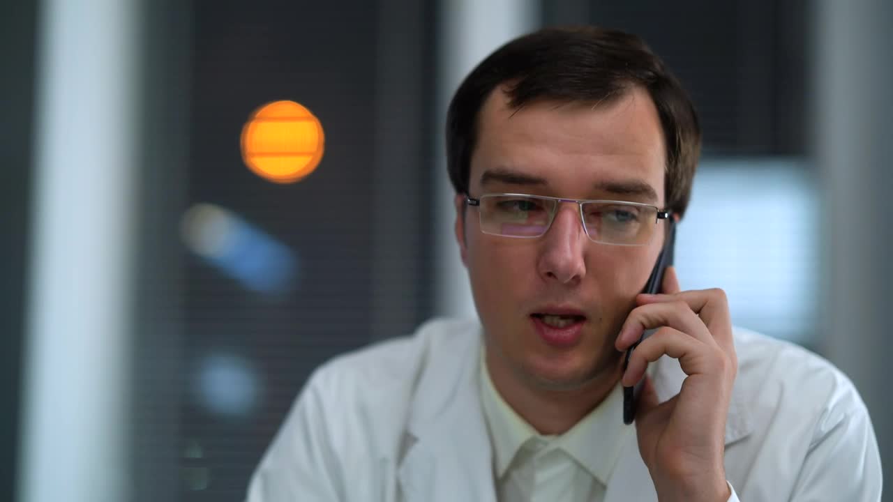 Stock Video Dr Talking On The Phone Live Wallpaper For PC
