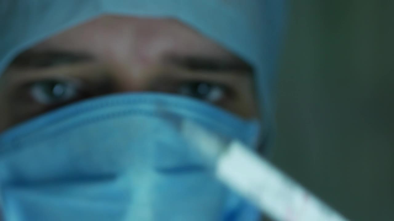 Stock Video Doctor Checking The Thermometer Live Wallpaper For PC