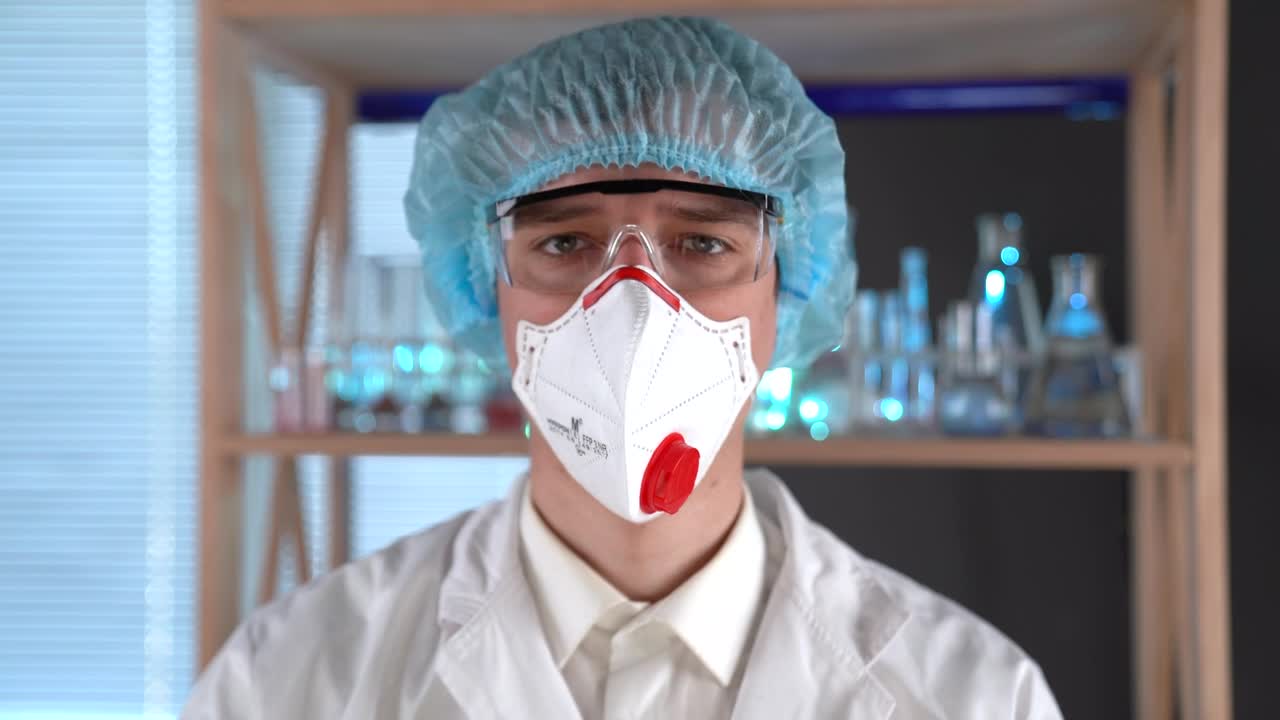 Stock Video Doctor Adjusting A Syringe Live Wallpaper For PC