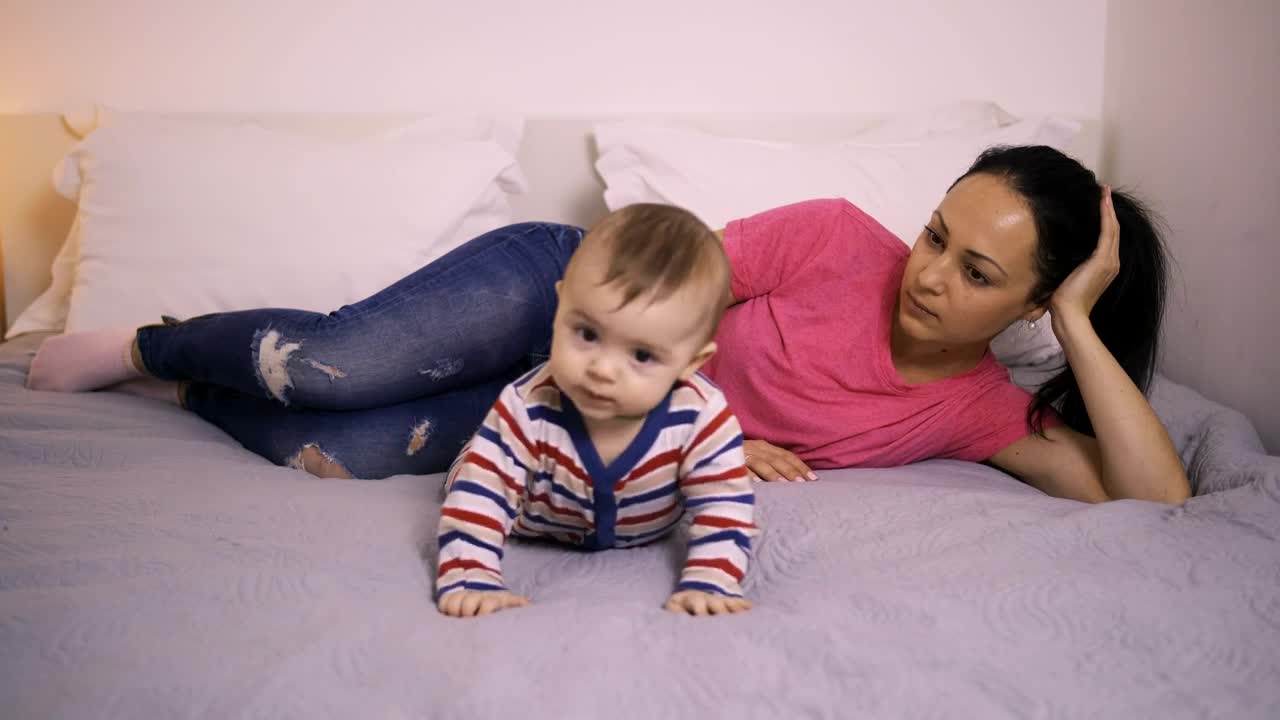 Stock Video Depressed Mother With Her Baby Live Wallpaper For PC