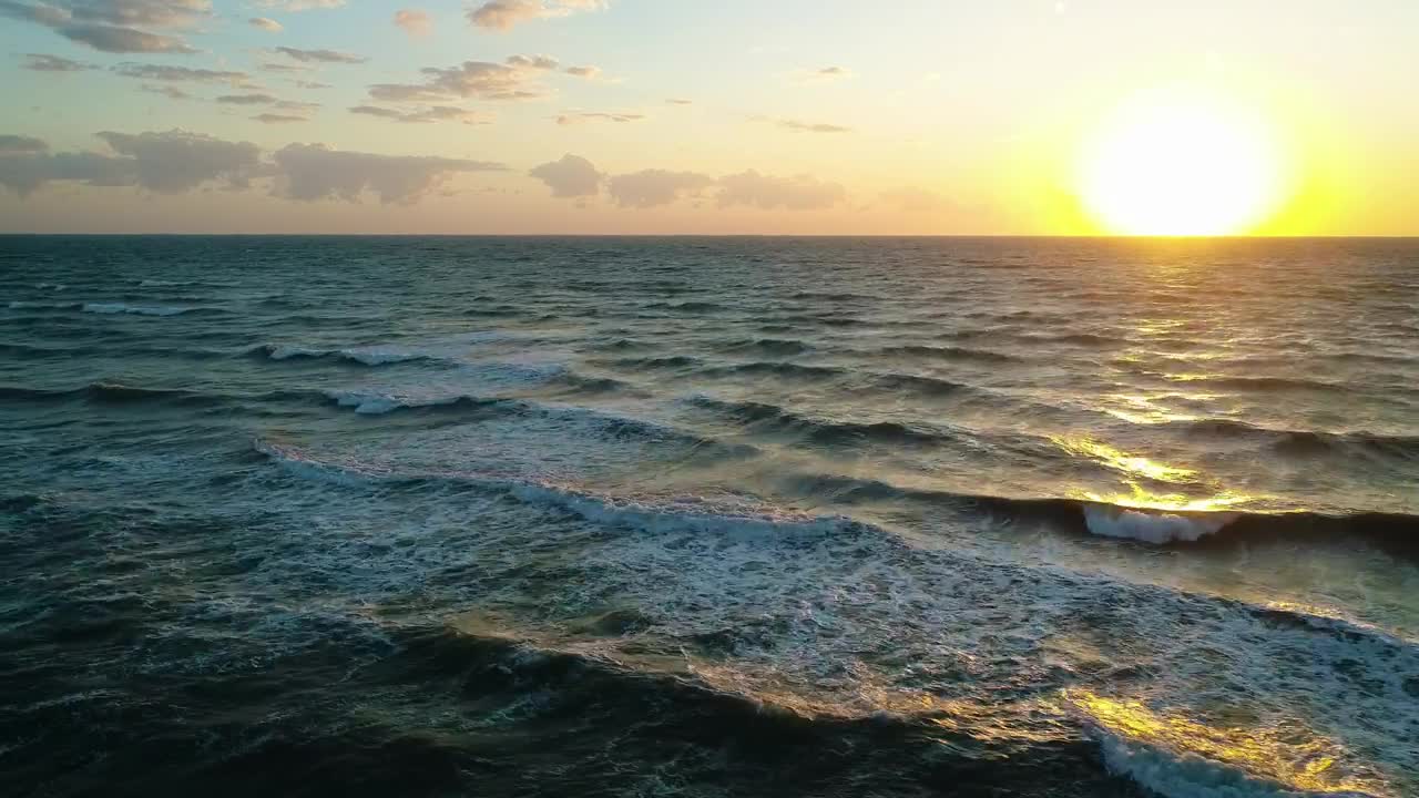 Stock Video Foamy Waves Of The Sea Crashing With A Coastline Live Wallpaper For PC