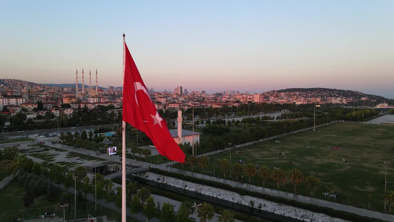 Stock Video Flag On A Pole On Top Of A City In Live Wallpaper For PC