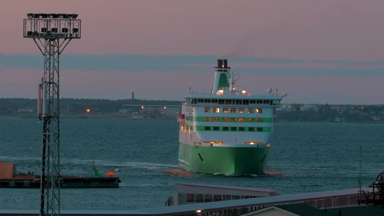 Stock Video Ferry Returning To Port Live Wallpaper For PC