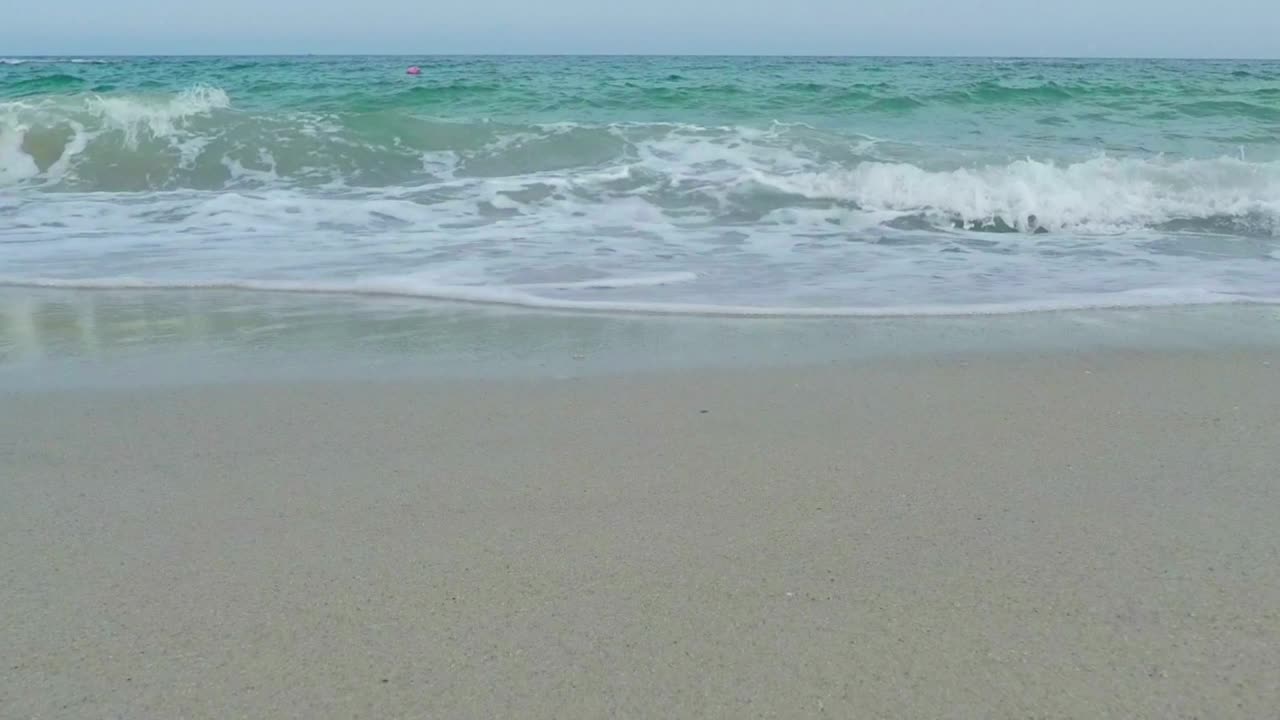 Stock Video Feet Jogging In The Beach Live Wallpaper For PC