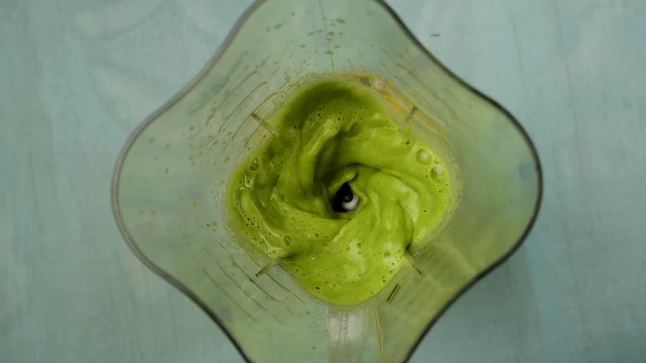 Stock Video Green Sauce In The Blender Live Wallpaper For PC