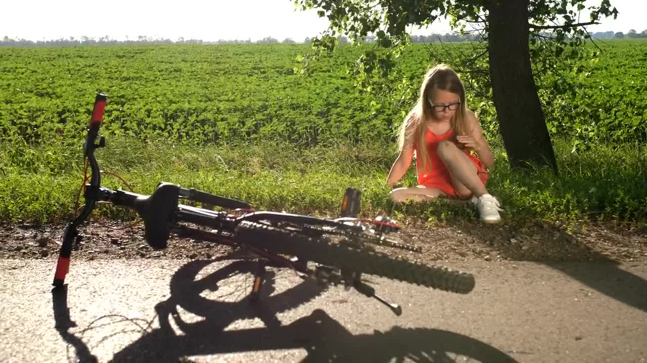 Stock Video Girl Holding Her Leg After A Fall Live Wallpaper For PC