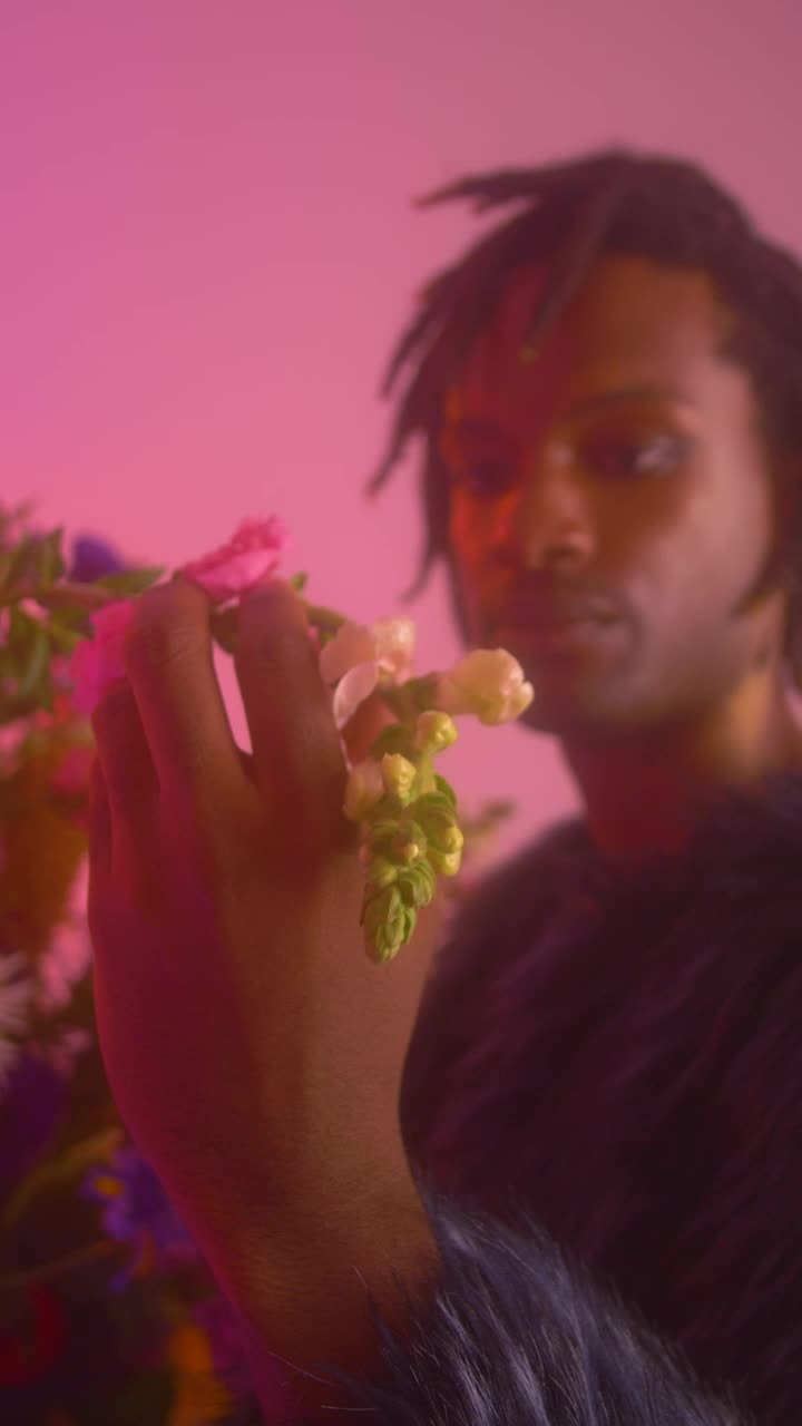 Stock Video Gay Man Appreciating Flowers In A Feminine Environment Live Wallpaper For PC