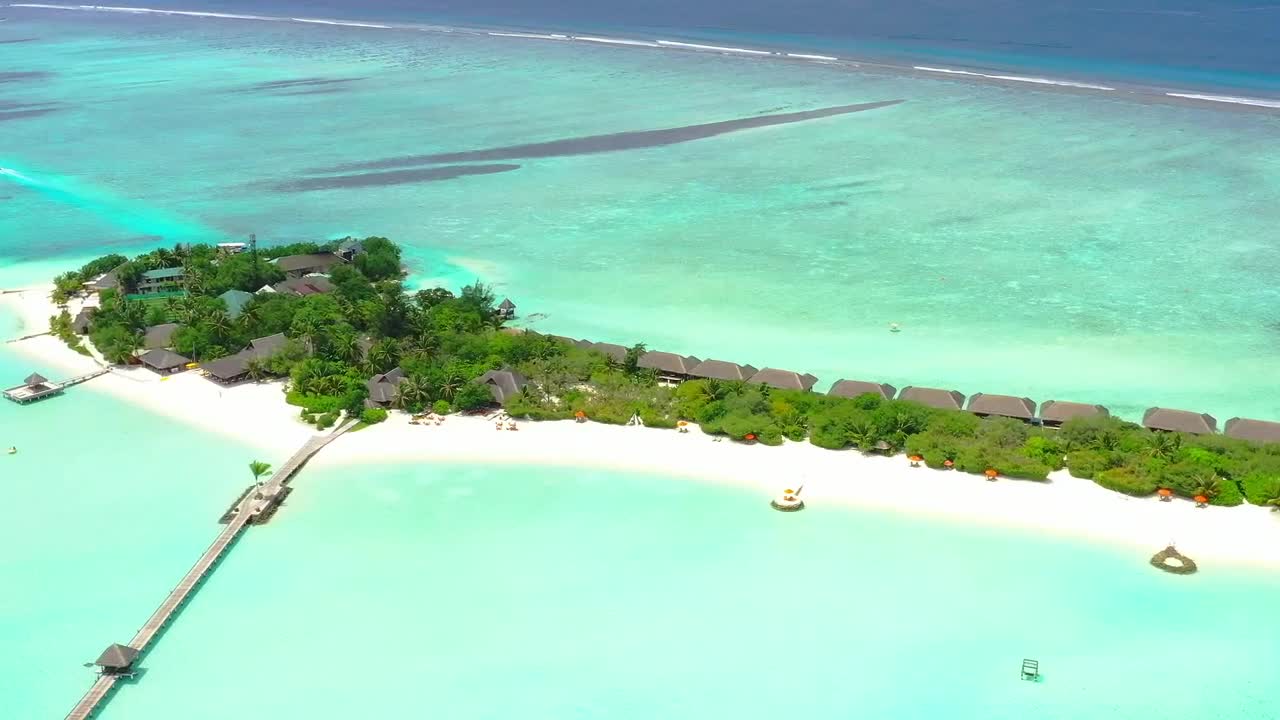 Stock Video Island Surrounded By Turquoise Sea Animated Wallpaper