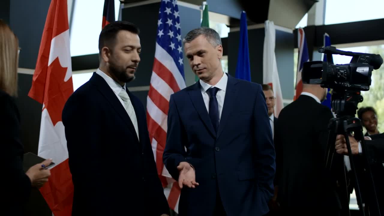 Stock Video Interviewing A Politician After Conference Animated Wallpaper