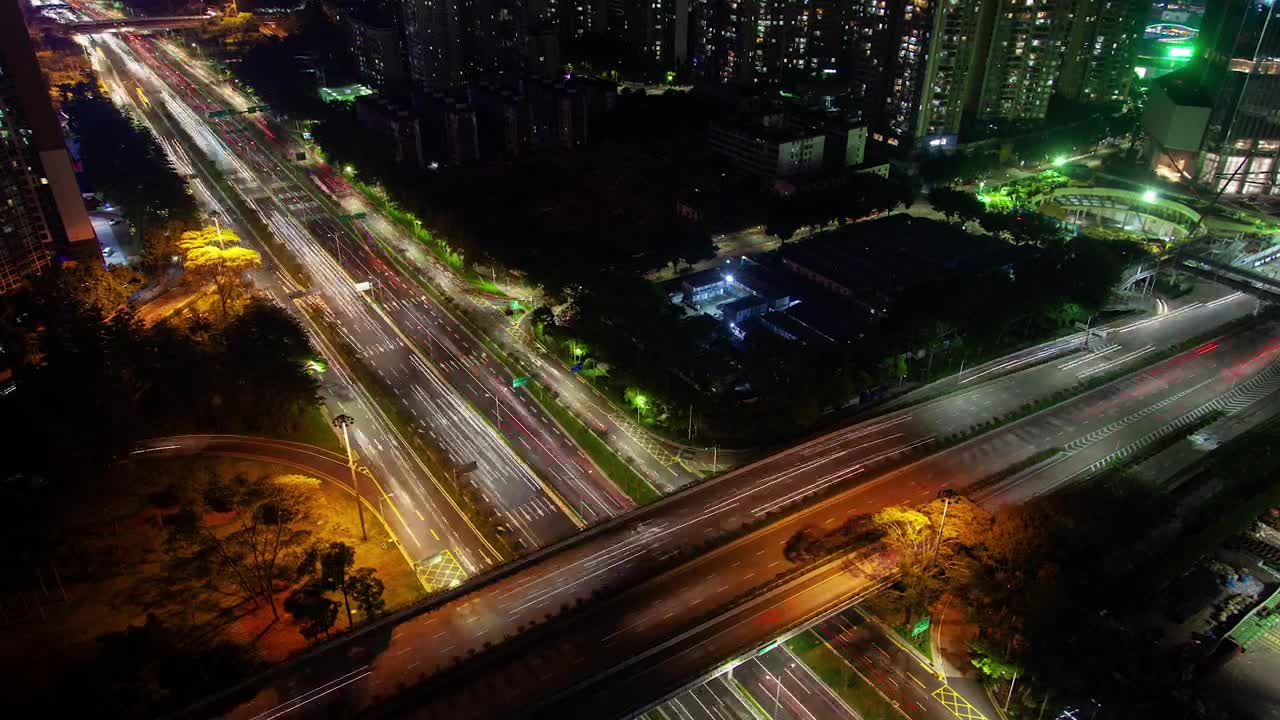 Stock Video High Speed Traffic On The Highway At Night Animated Wallpaper