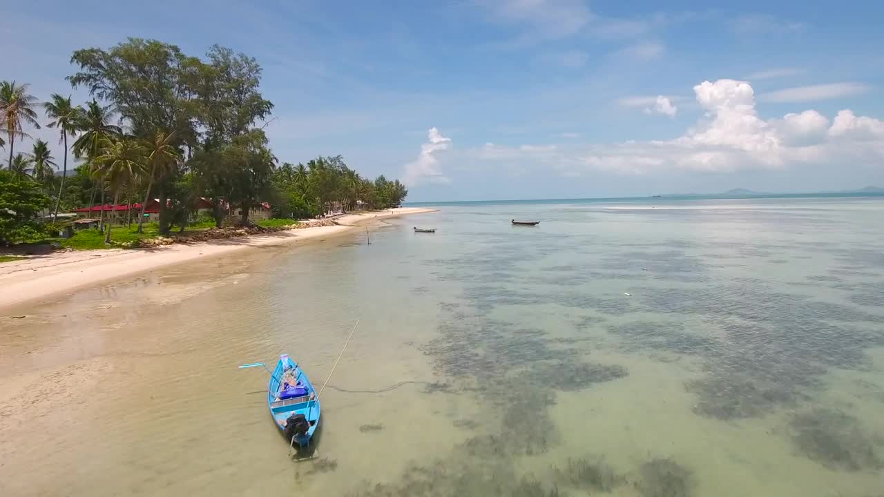 Stock Video Low Flight Over The Seashore At The Beach Animated Wallpaper