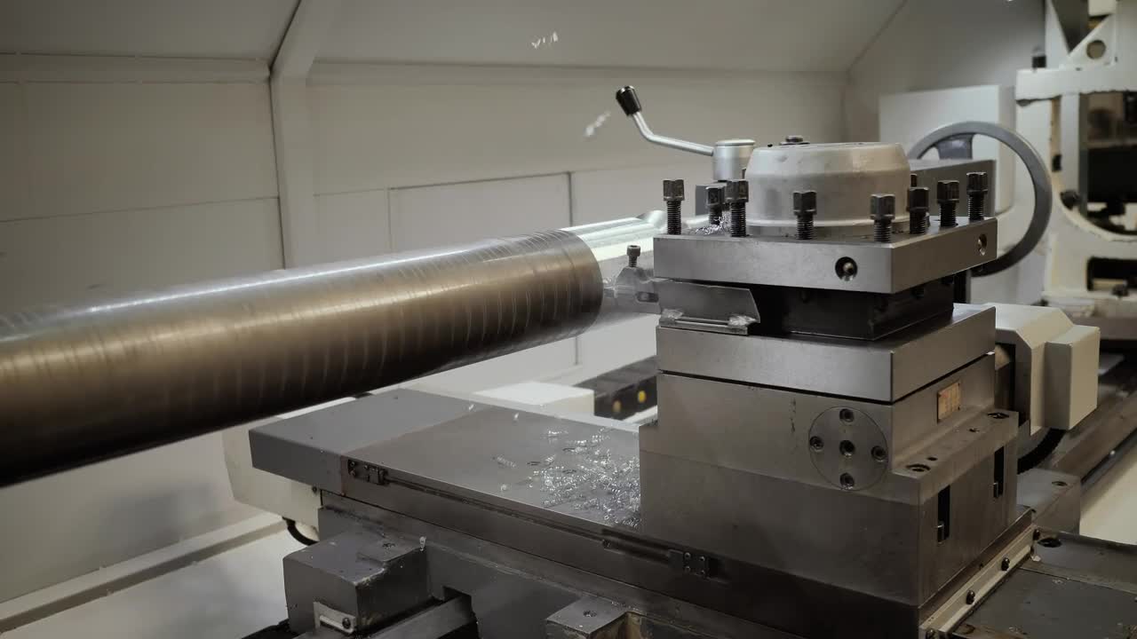 Stock Video Lathe Cutting A Cylinder Animated Wallpaper