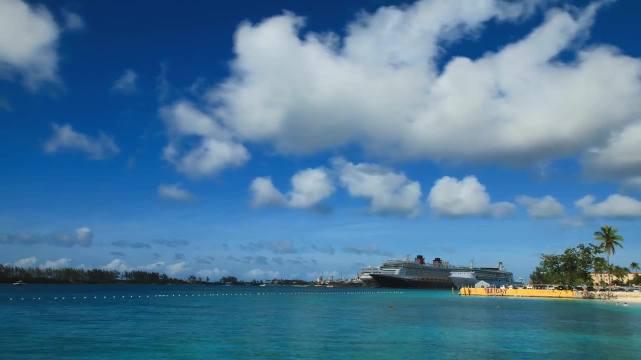 Stock Video Large Ship In The Bahamas Animated Wallpaper