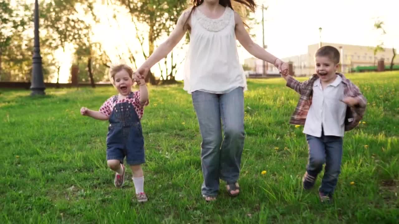 Stock Video Mother Running With Her Childre Animated Wallpaper