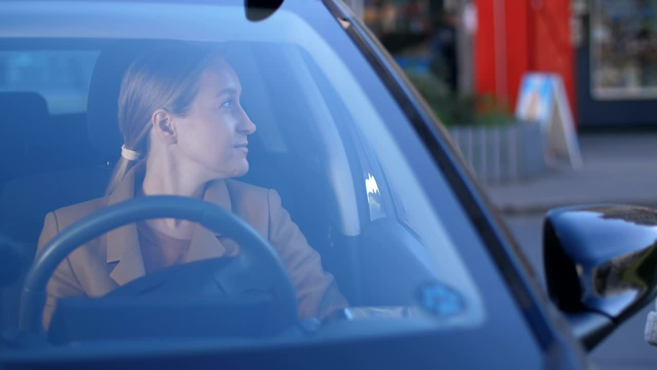 Stock Video Mother Picking Her Child Up From Schoo Animated Wallpaper