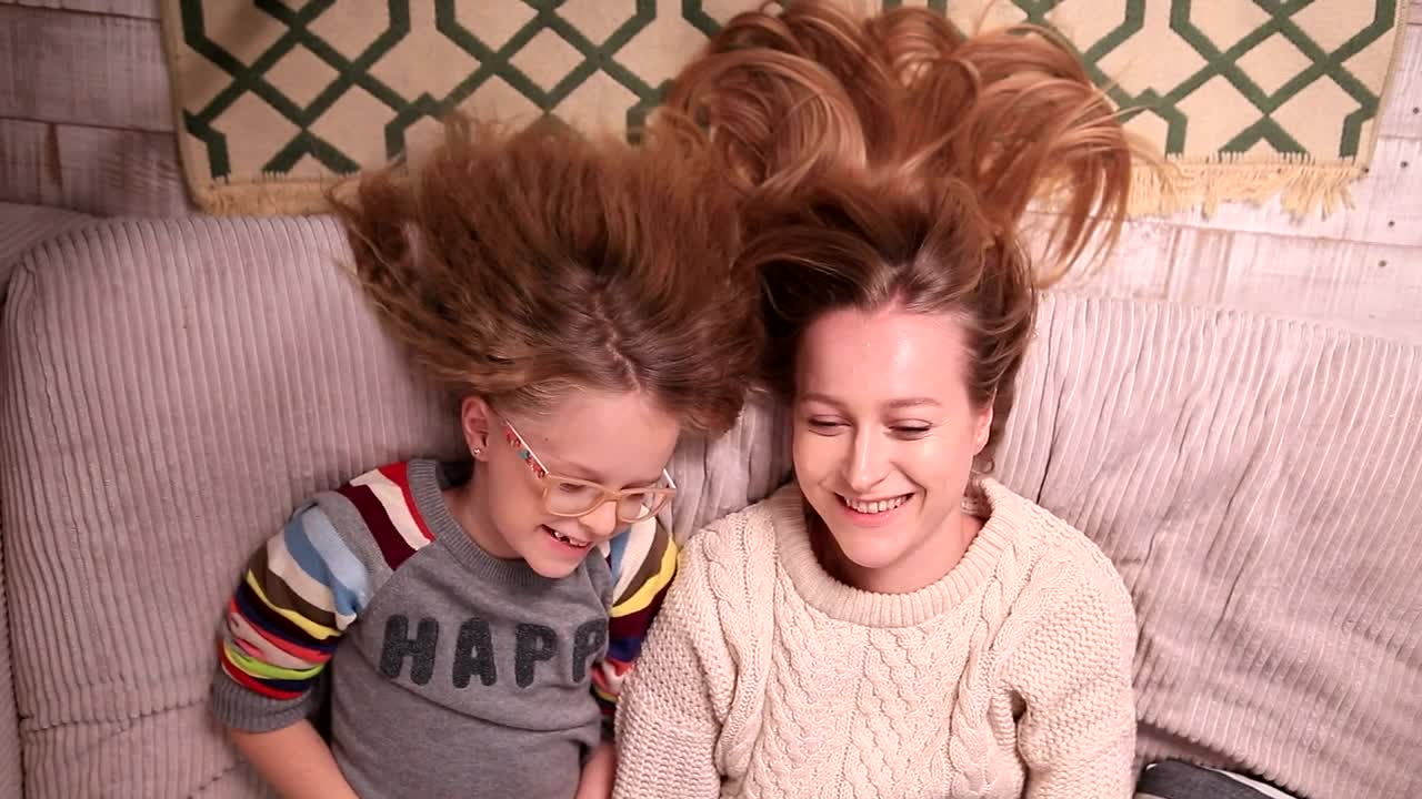 Stock Video Mother And Daughter Taking Photo Animated Wallpaper