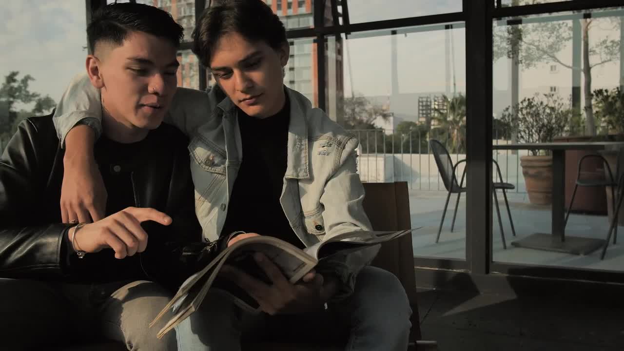 Stock Video Men Reading On A Dat Animated Wallpaper