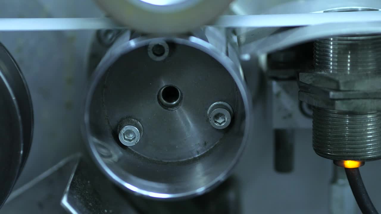 Stock Video Mechanical Rotating Part Animated Wallpaper