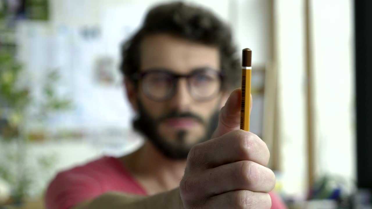 Stock Video Measuring Proportions With A Penci Animated Wallpaper