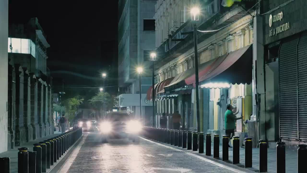 Stock Video Narrow Avenue At Night Live Wallpaper