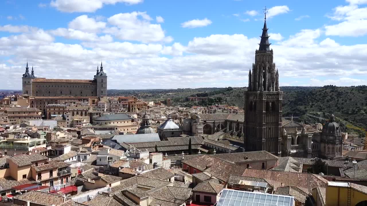 Stock Video Pan Shot Of The Cathedral Of Saint Marie Live Wallpaper