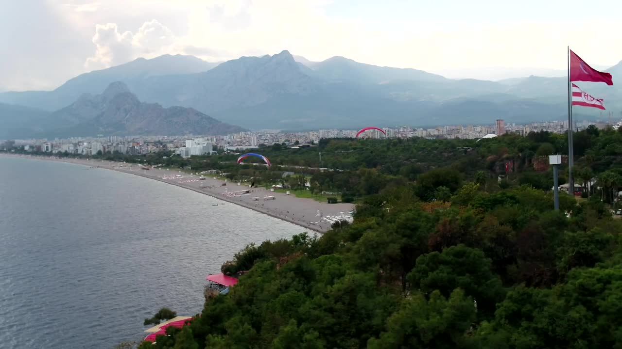 Stock Video Paragliding Towards The Beach Live Wallpaper