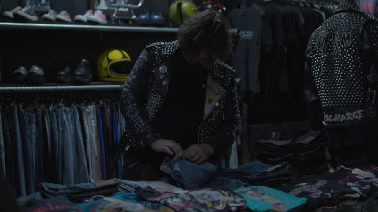 Stock Video Person Buying Clothes Live Wallpaper