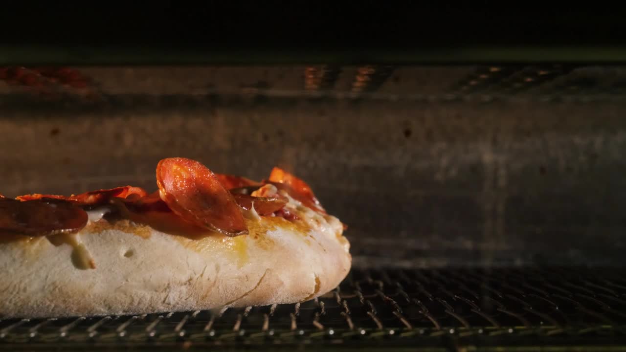 Video Stock Pizza Cooking In A Hot Oven Live Wallpaper Free