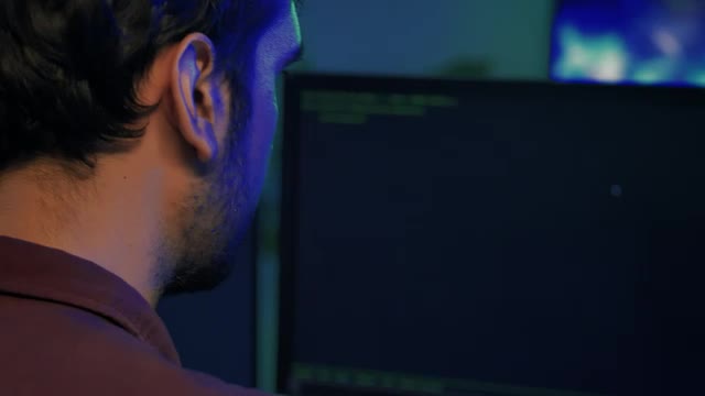 Video Stock Professional Programmer Working On A Large Computer Live Wallpaper Free