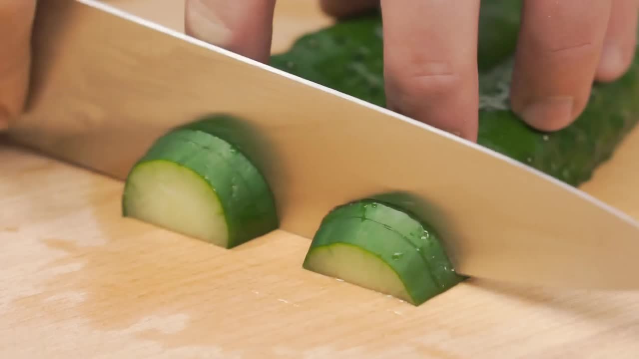 Video Stock Quickly Cutting A Cucumber Live Wallpaper Free