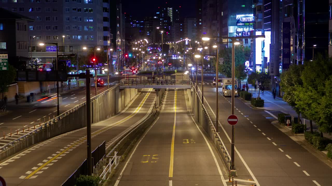 Free Stock Video Roads Of A Large Metropolis With Cars At Night  LargeLive Wallpaper