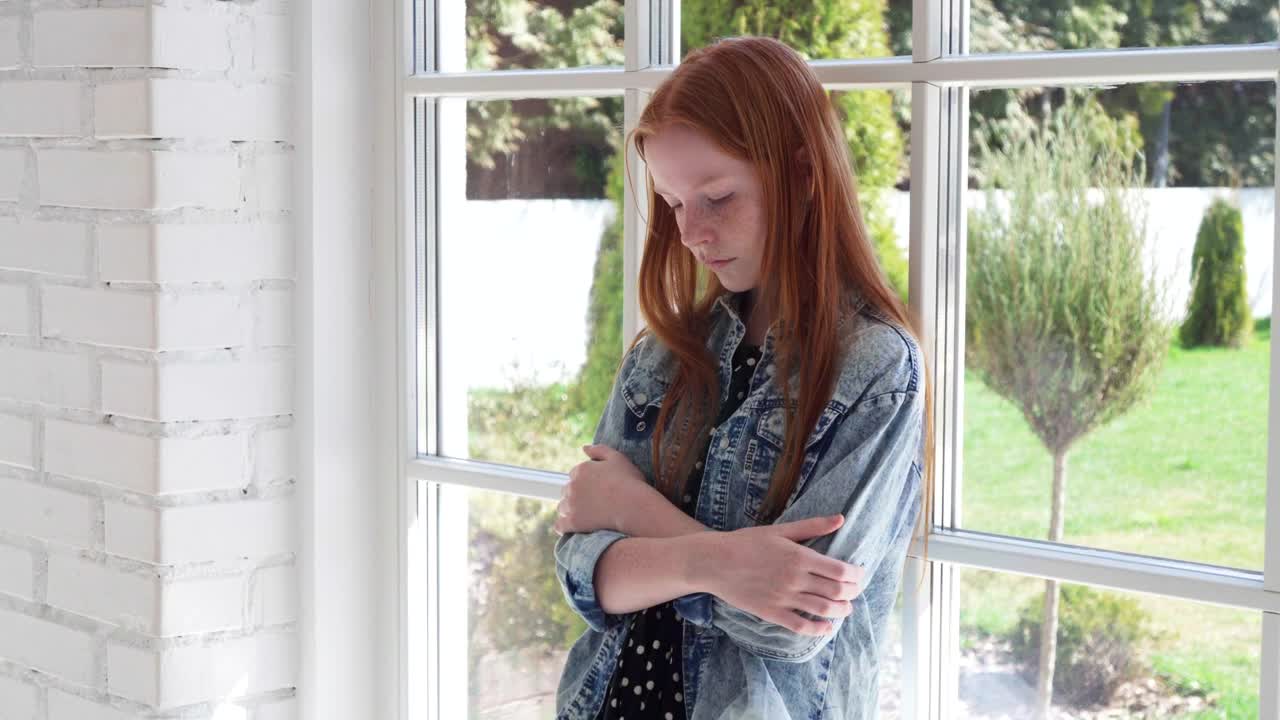 Free Stock Video Sad Girl Looking Down By The Window Live Wallpaper