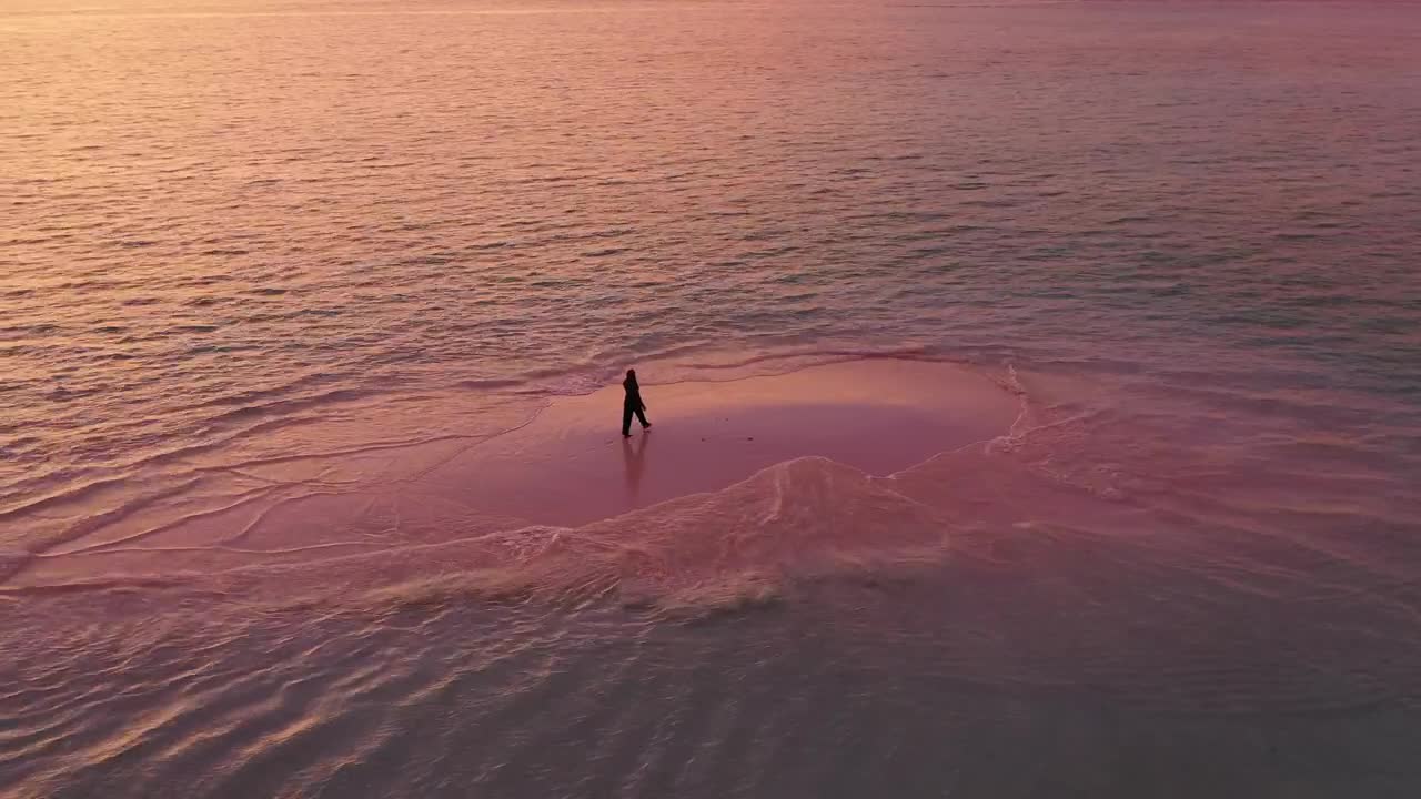 Free Stock Video Sandbar Island In The Middle Of The Sea At Sunset Live Wallpaper