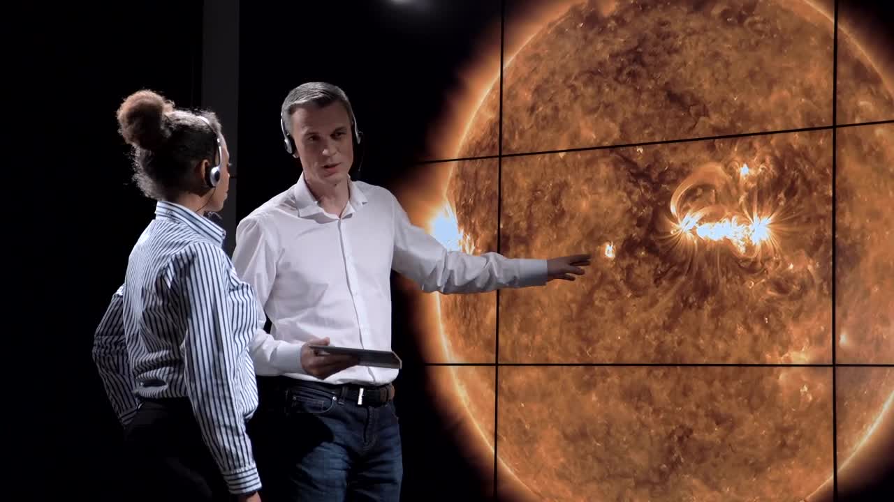 Free Stock Video Science Is Discussing Solar Eclipse Live Wallpaper