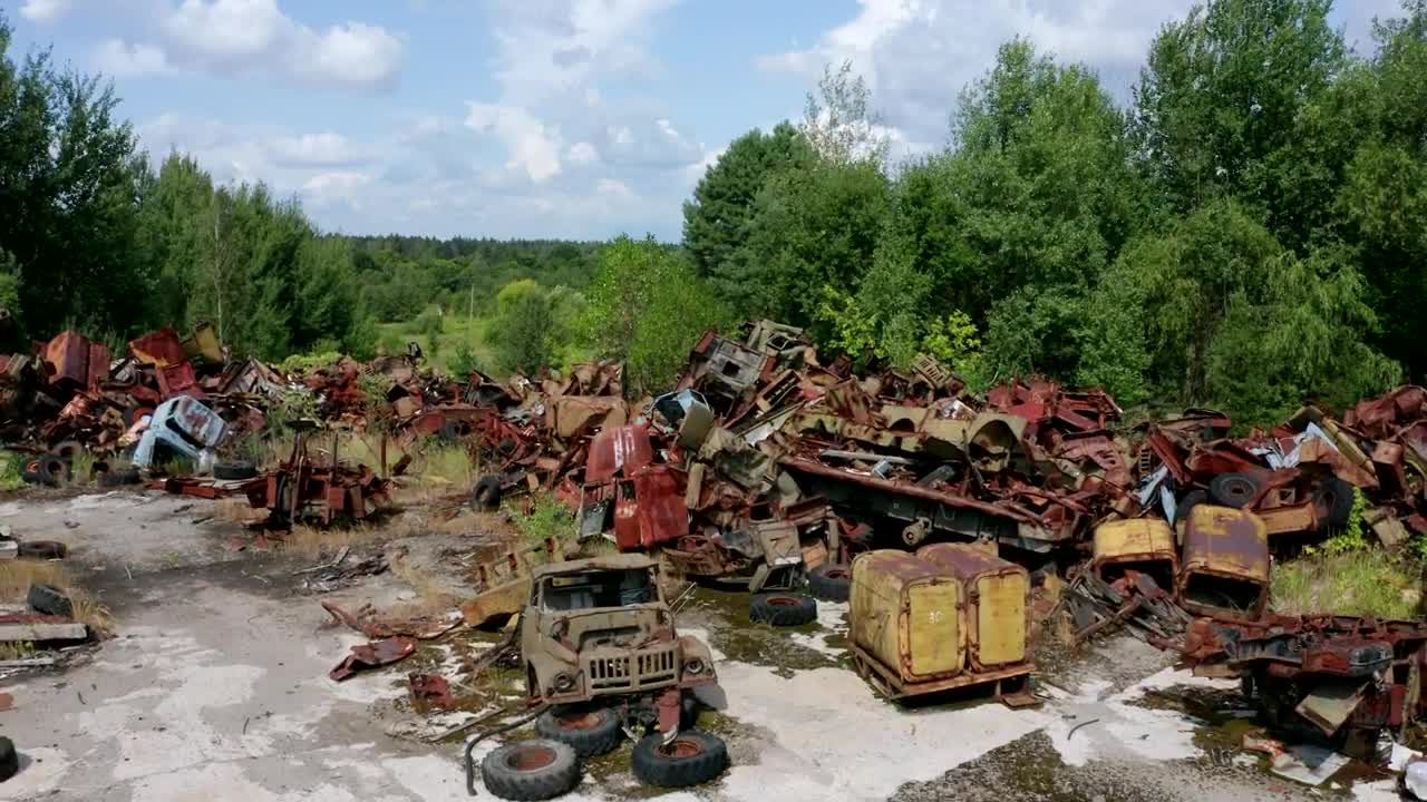 Free Stock Video Scrapyard Near Chernobyl Live Wallpaper