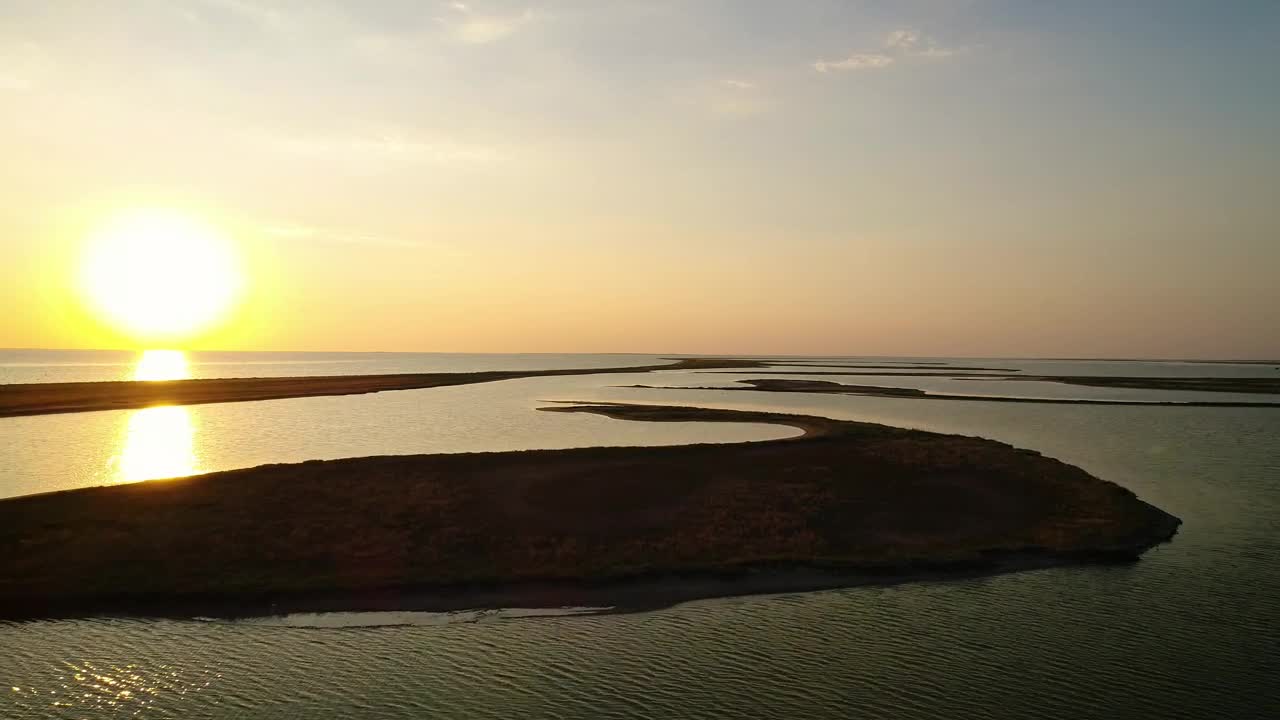 Free Video Stock Small Archipelago During Sunset Live Wallpaper