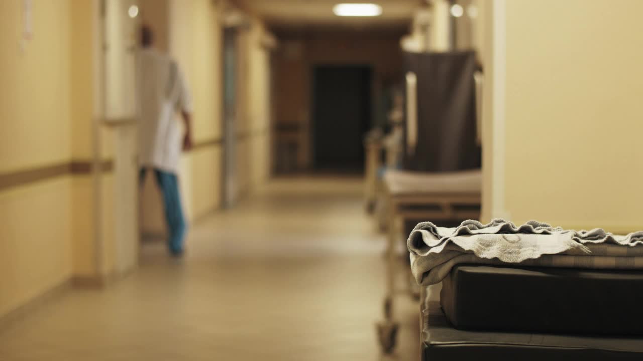 Free Video Stock Staff In A Maternity Hospital Live Wallpaper