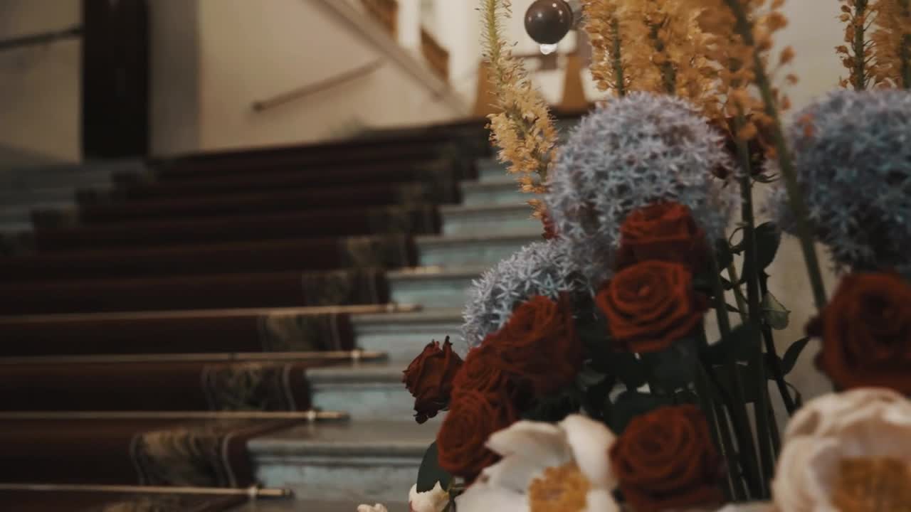 Free Video Stock Staircase In A Classical Building Live Wallpaper